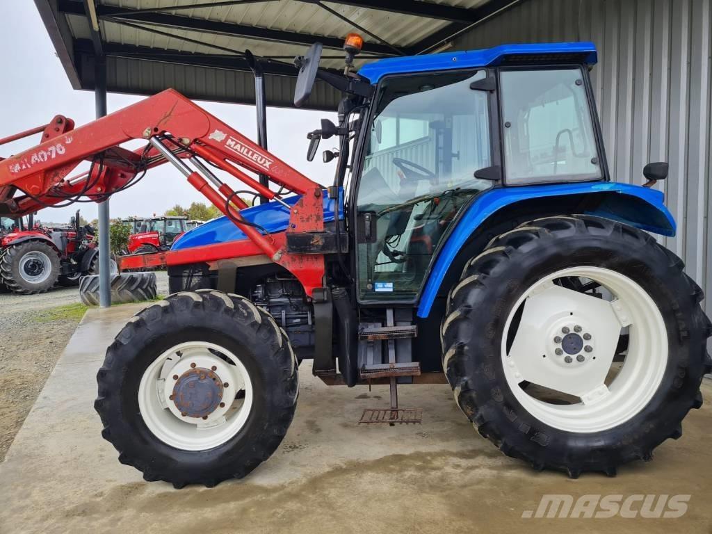 New Holland TS 90 トラクター