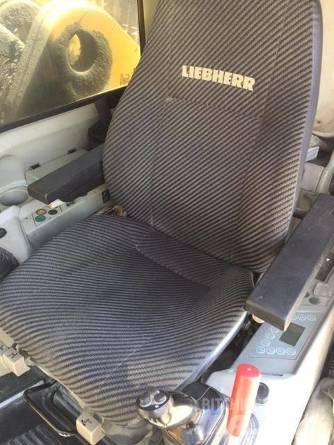Liebherr R 974 C 大型油圧ショベル12t以上（パワーショベル・ユンボ）