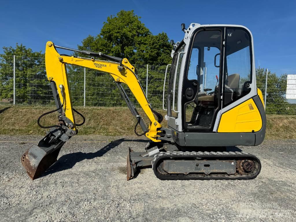 Wacker Neuson ET18 大型油圧ショベル12t以上（パワーショベル・ユンボ）