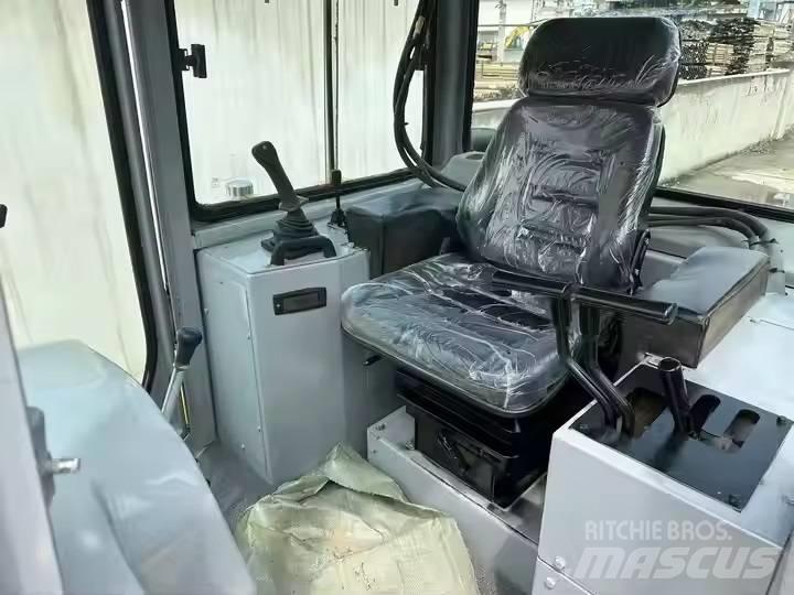 CAT D 6 R ブルドーザー