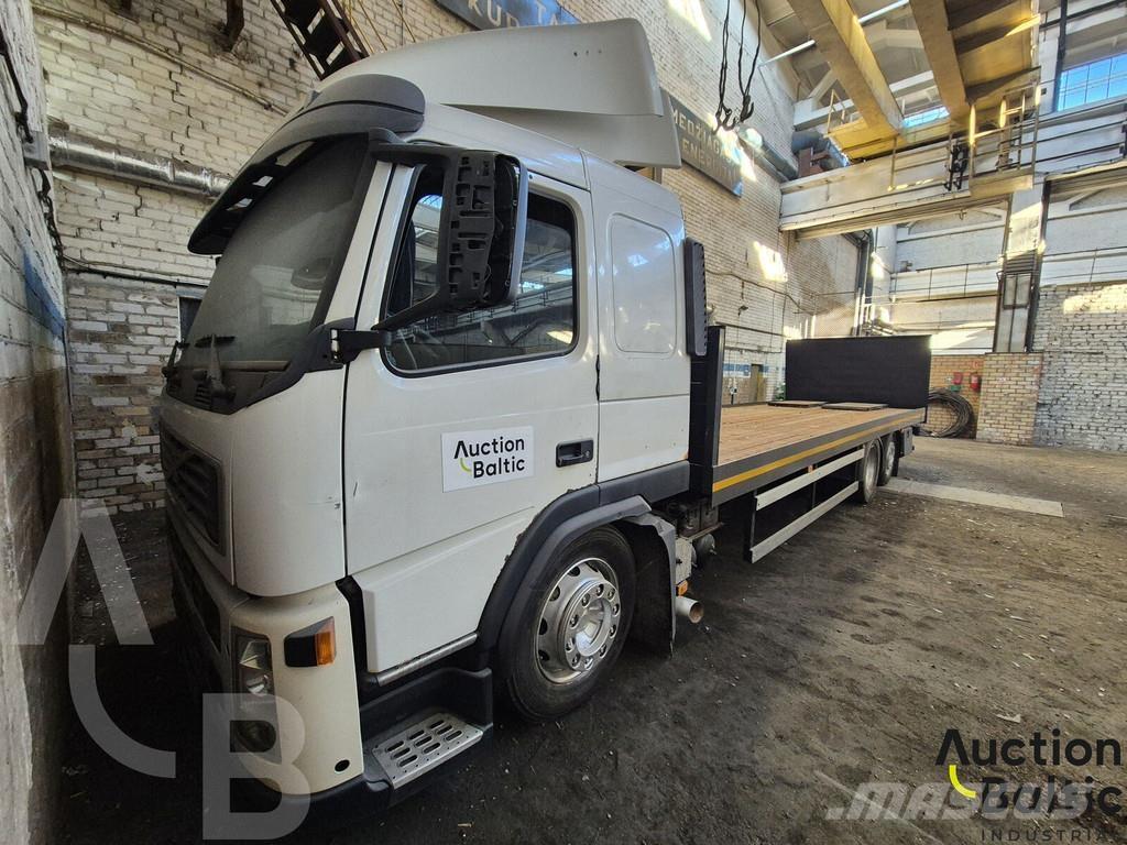 Volvo FM380 平ボディー