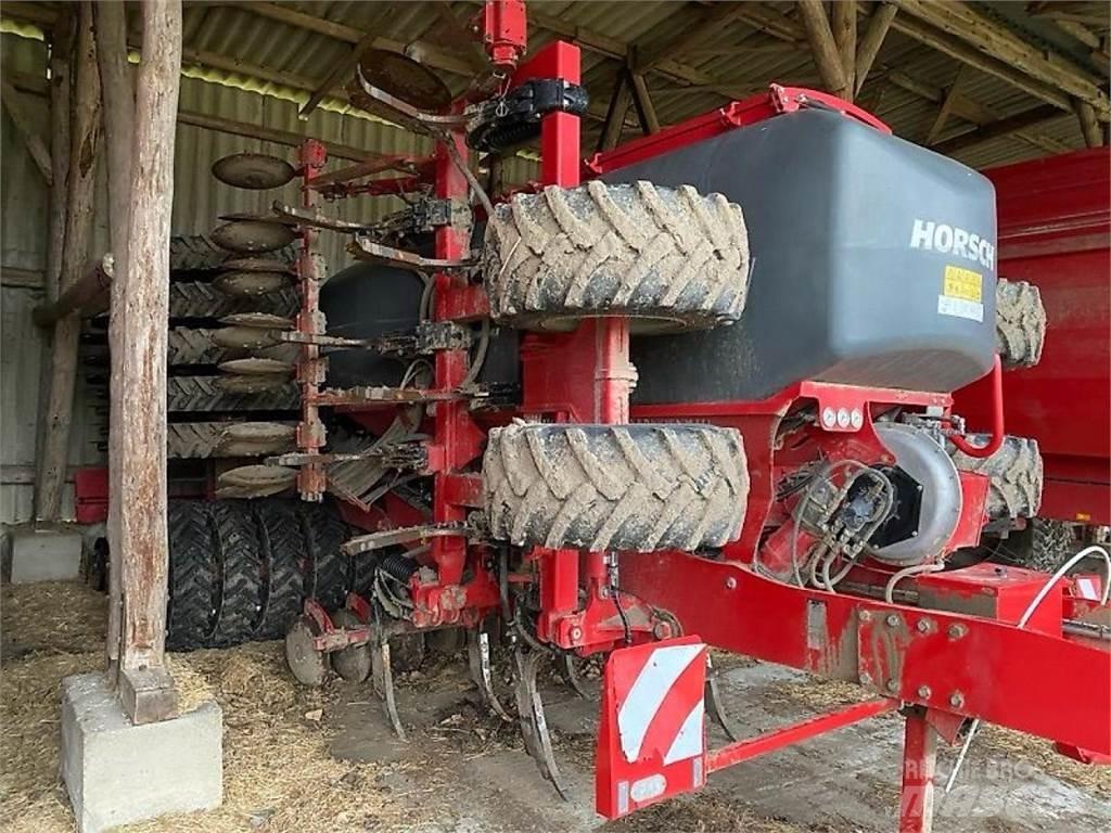 Horsch Focus 6 TD コンビネーションドリル