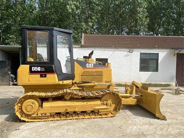 CAT D5G ブルドーザー