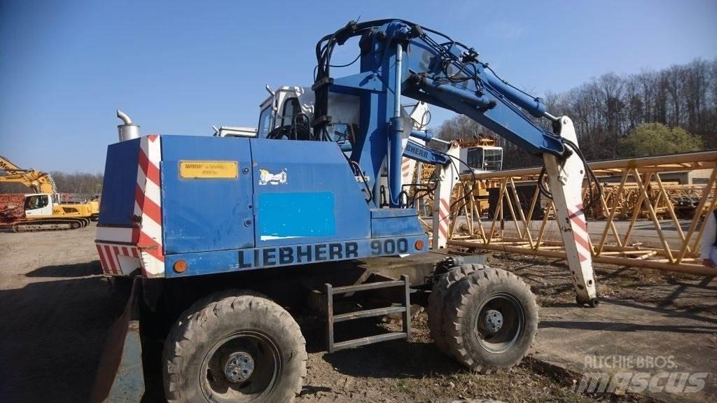 Liebherr A900-C ホイール式油圧ショベル（パワーショベル・ユンボ・バックホー）