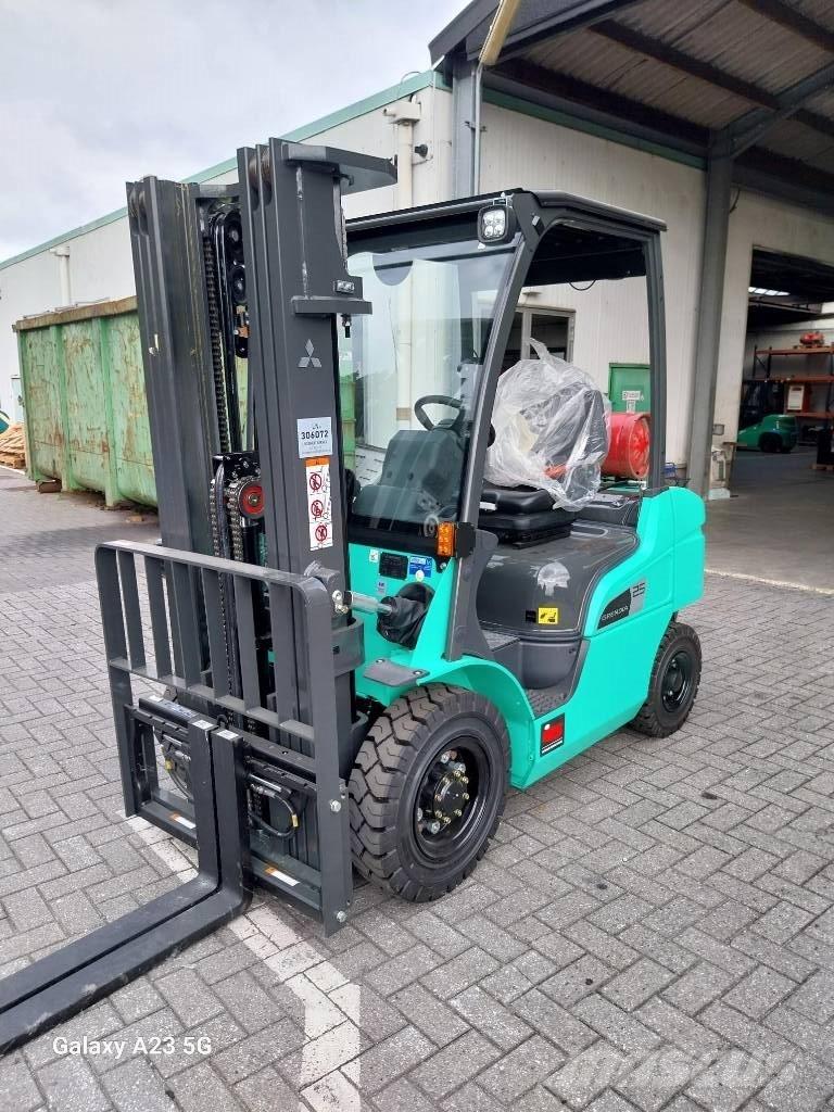 Mitsubishi FG 25 N LPGフォークリフト
