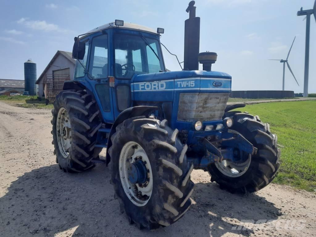 Fordson TW 15 トラクター