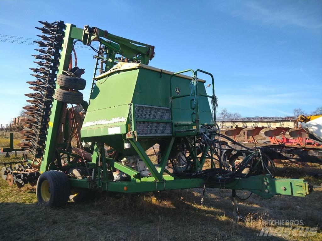 John Deere 740 A 9m ドリル