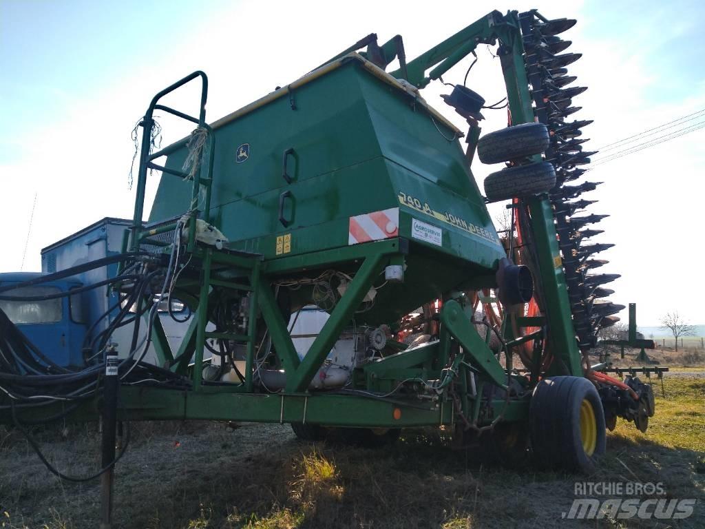 John Deere 740 A 9m ドリル