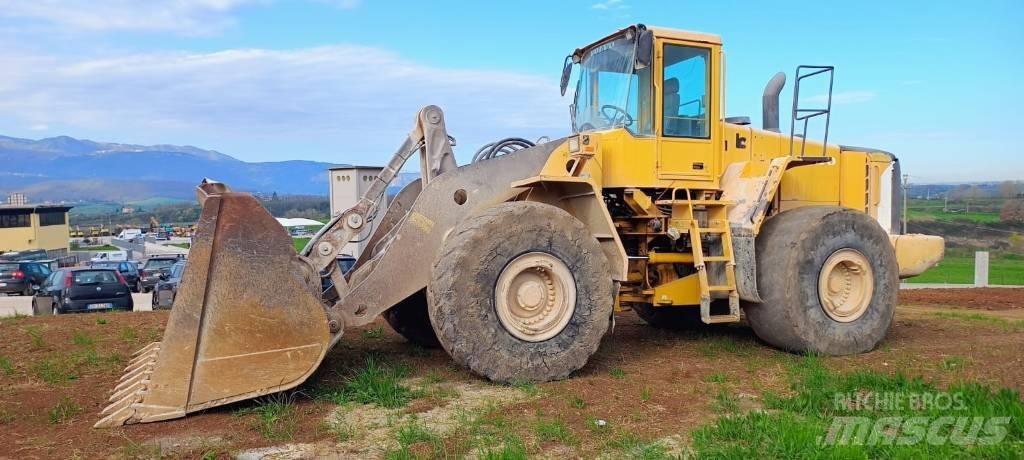 Volvo L 220 E ホイールローダー・タイヤショベル