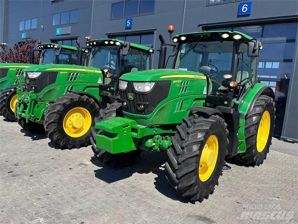 John Deere 6145R トラクター