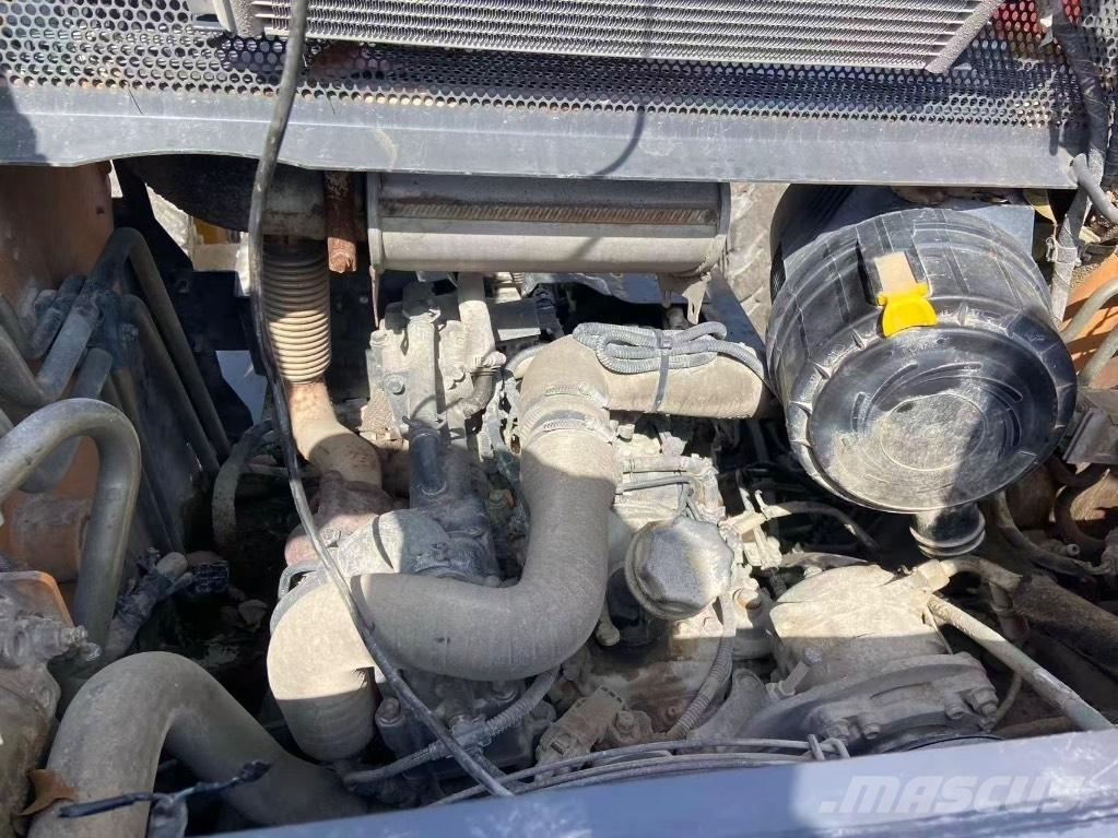 CASE SR 200 スキッドステアローダー