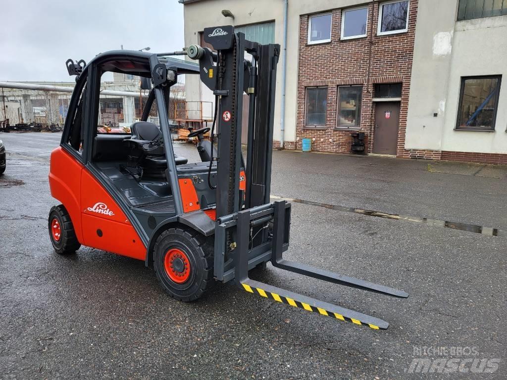 Linde H 30 T LPGフォークリフト