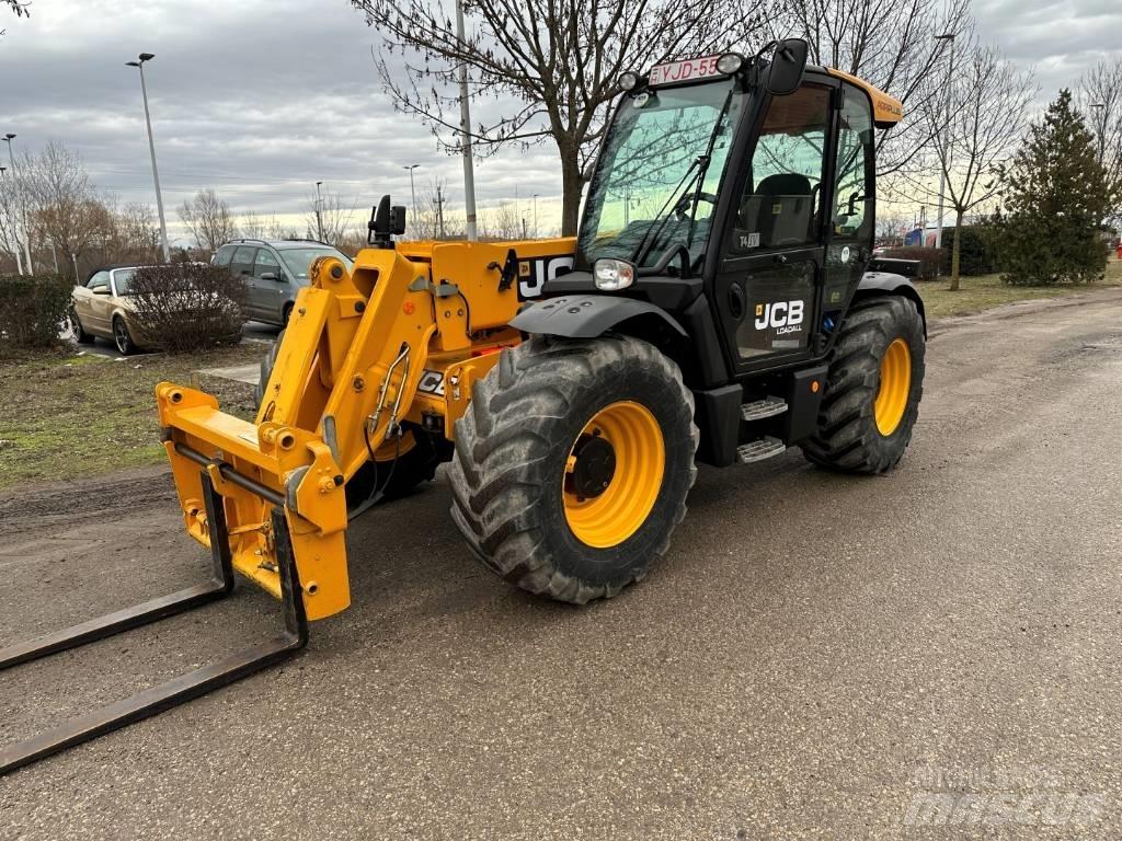 JCB 541-70 Agri Plus テレスコーピックハンドラー