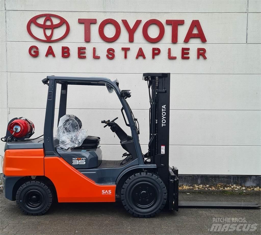 Toyota 02-8FGJF35 LPGフォークリフト