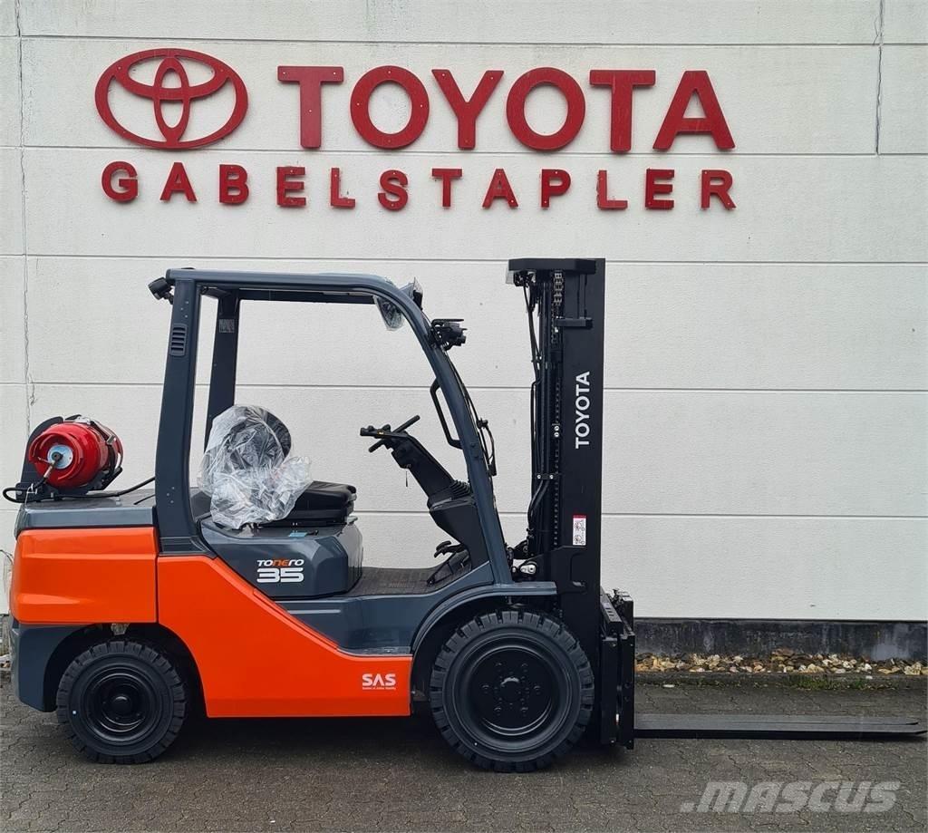 Toyota 02-8FGJF35 LPGフォークリフト