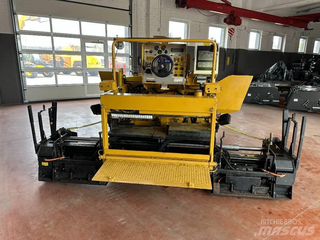 CAT AP 255 E アスファルトフィニッシャ