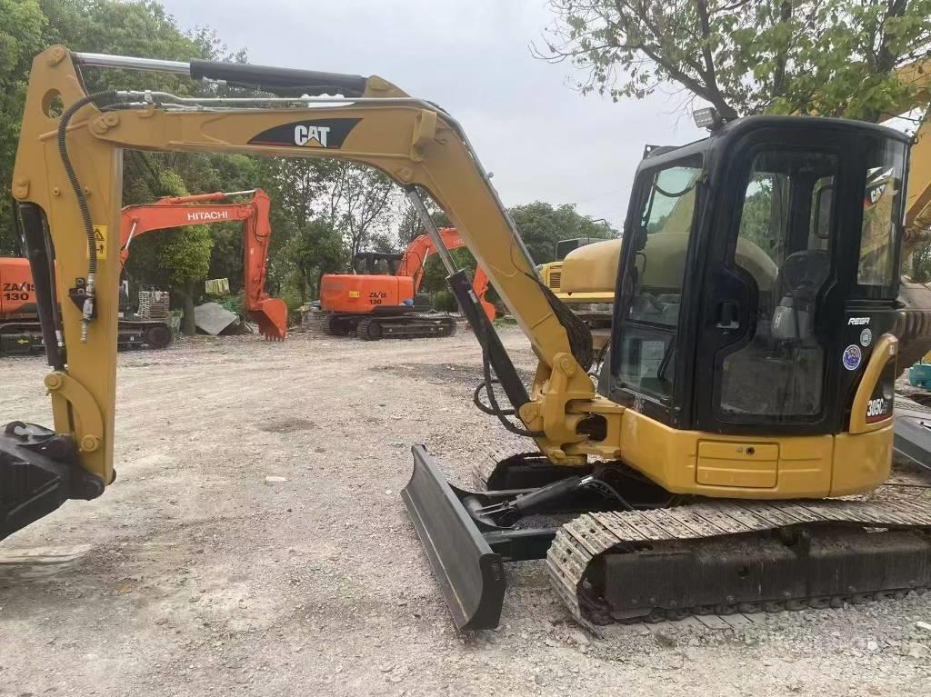 CAT 305 C CR ミニ油圧ショベル 7t以下（ミニユンボ・ミニディガー）