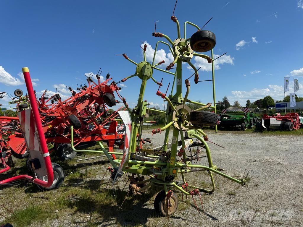 CLAAS VOLTO 670 テッダー・テッダーレーキ