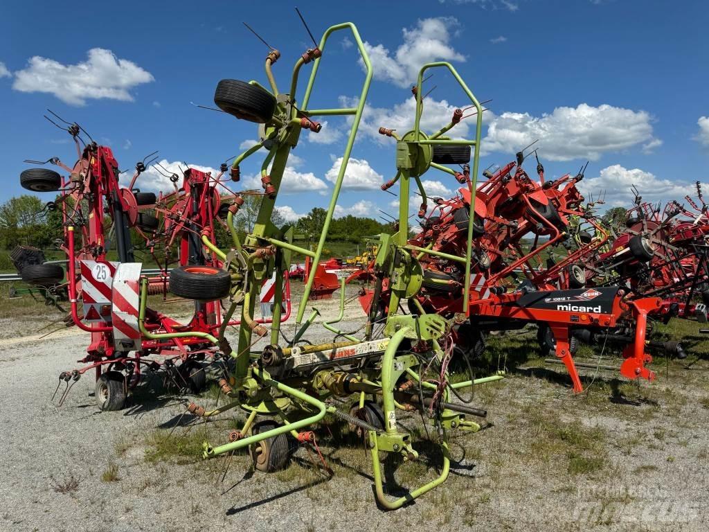 CLAAS VOLTO670 テッダー・テッダーレーキ