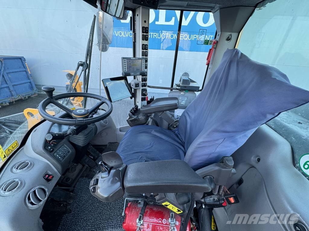 Volvo L 120 H ホイールローダー・タイヤショベル