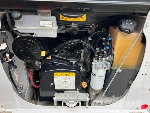 Bobcat S 62 スキッドステアローダー