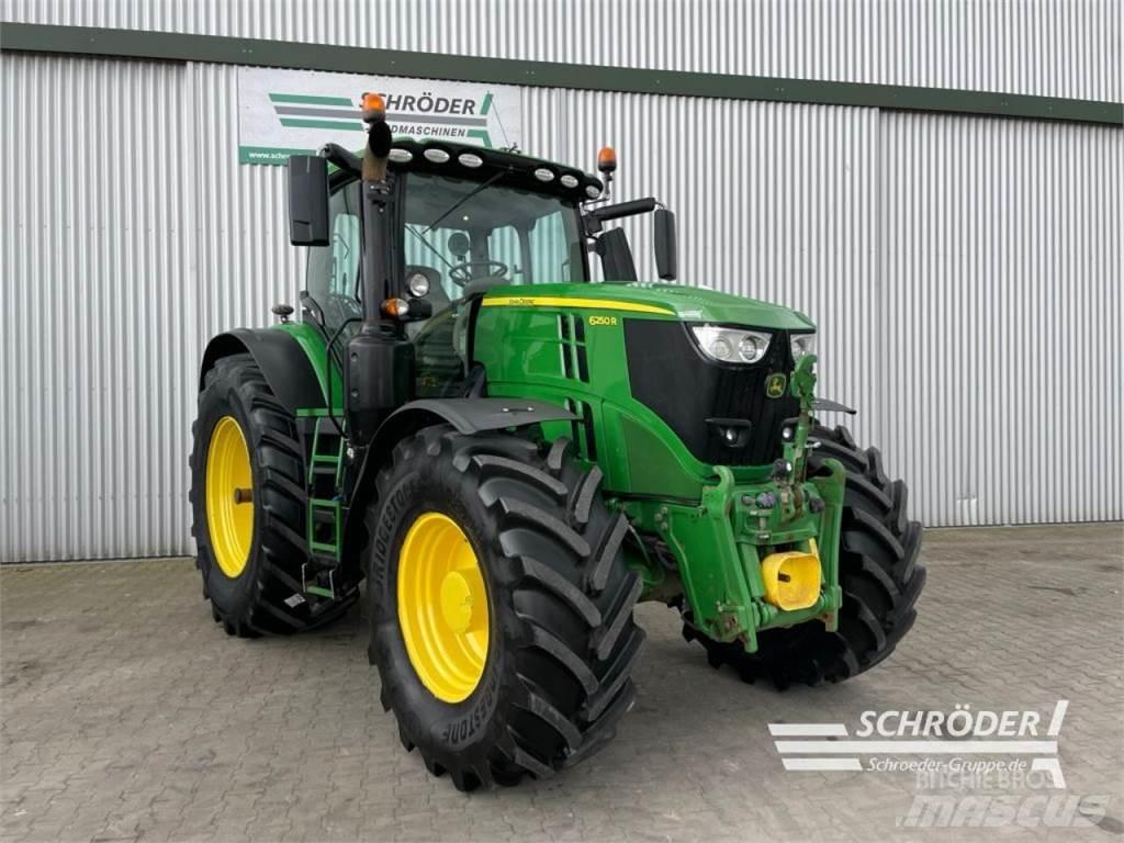 John Deere 6250 R トラクター