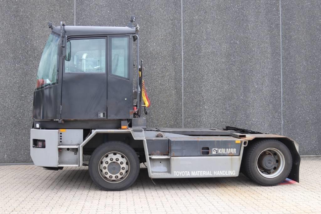 Kalmar TR 618 i ターミナルトラクター