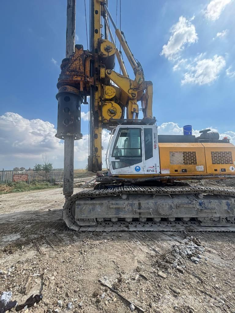 Bauer BG 24 H クローラドリル