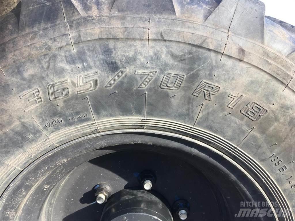 New Holland W50c ホイールローダー・タイヤショベル