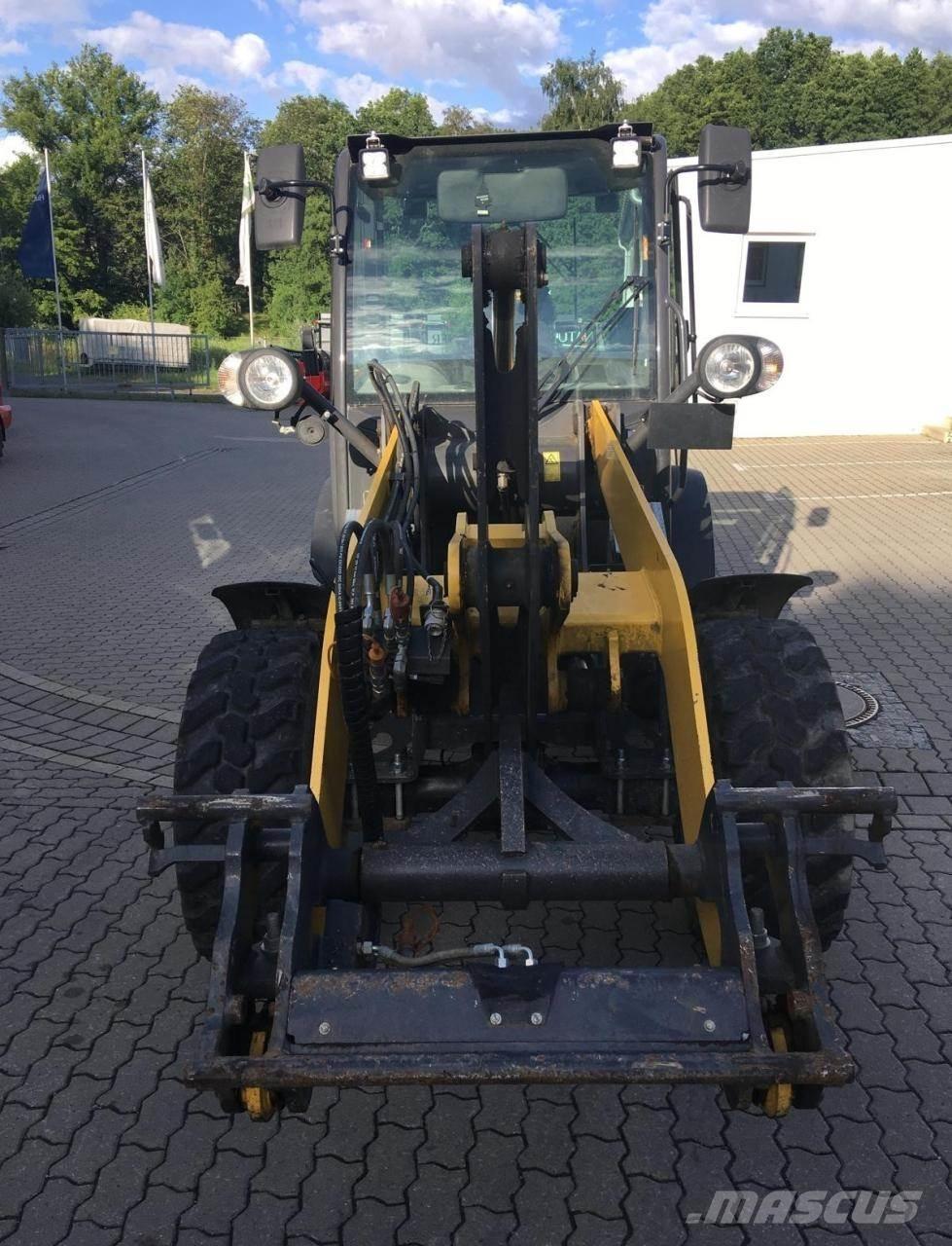 New Holland W50c ホイールローダー・タイヤショベル