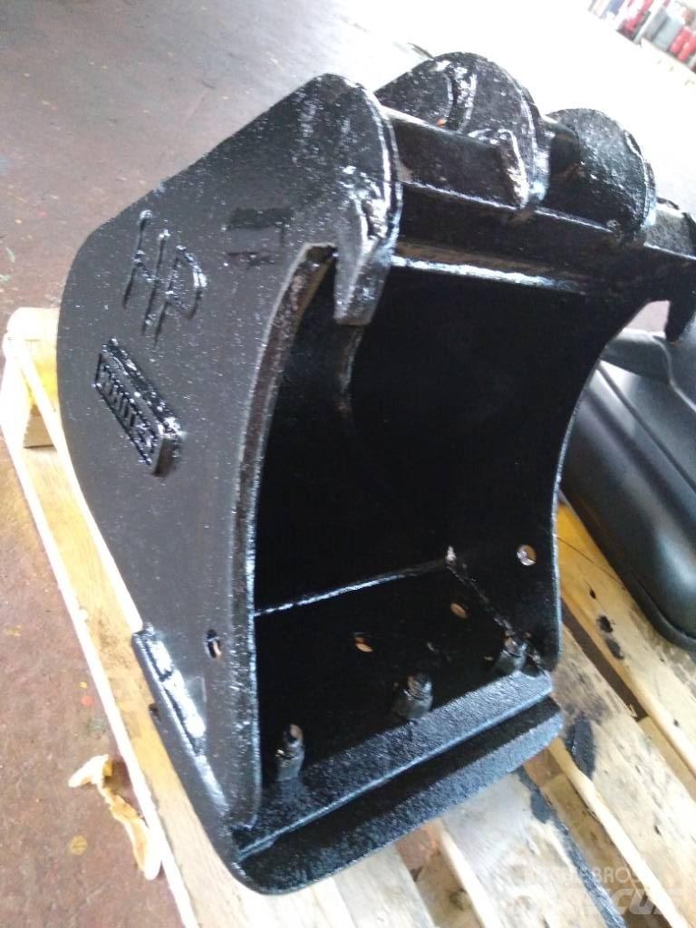 CAT 301.7 D ミニ油圧ショベル 7t以下（ミニユンボ・ミニディガー）