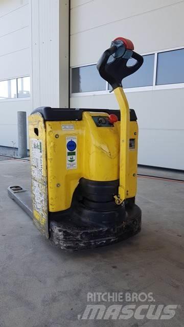 Hyster P 2.0L ローリフト