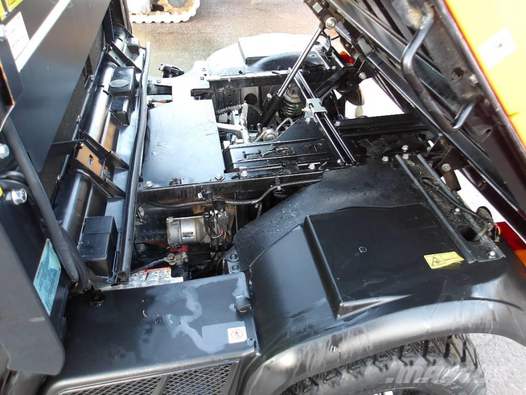 Kubota RTV-X 900 ユーティリティービークル・多目的四輪車