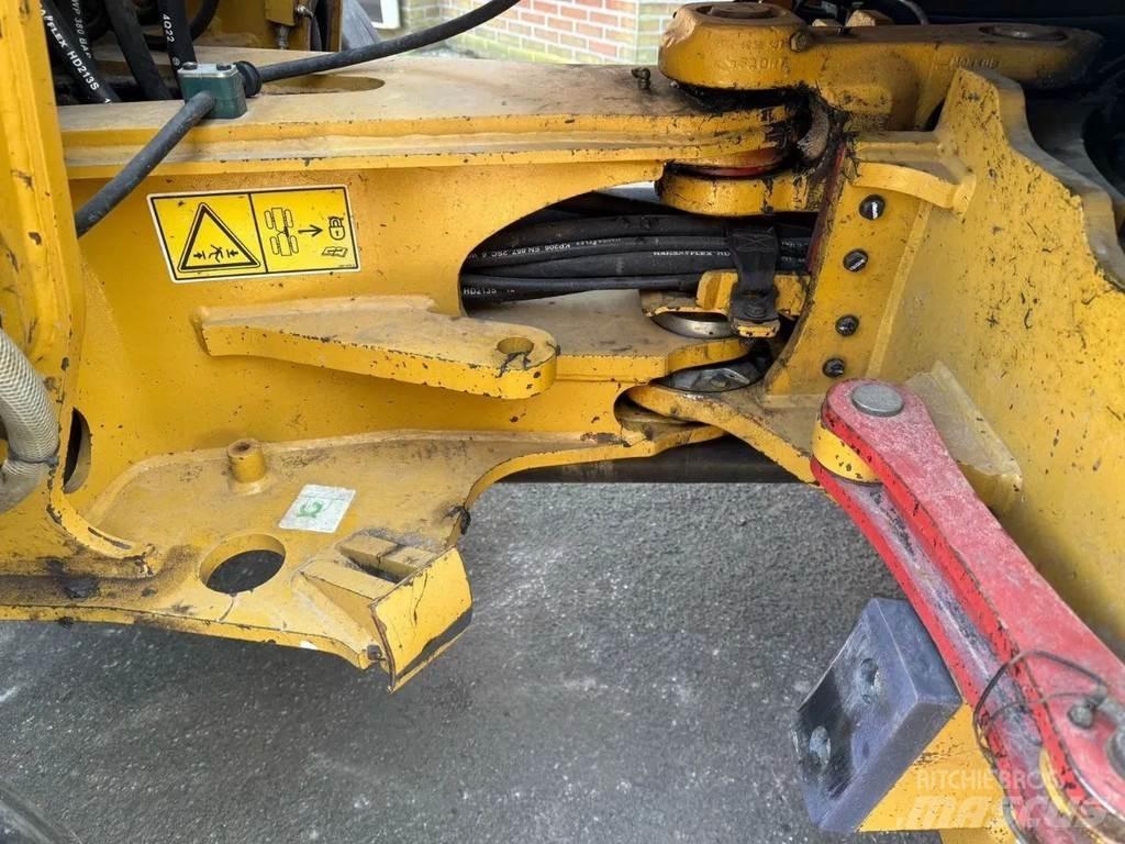CAT 907M ホイールローダー・タイヤショベル