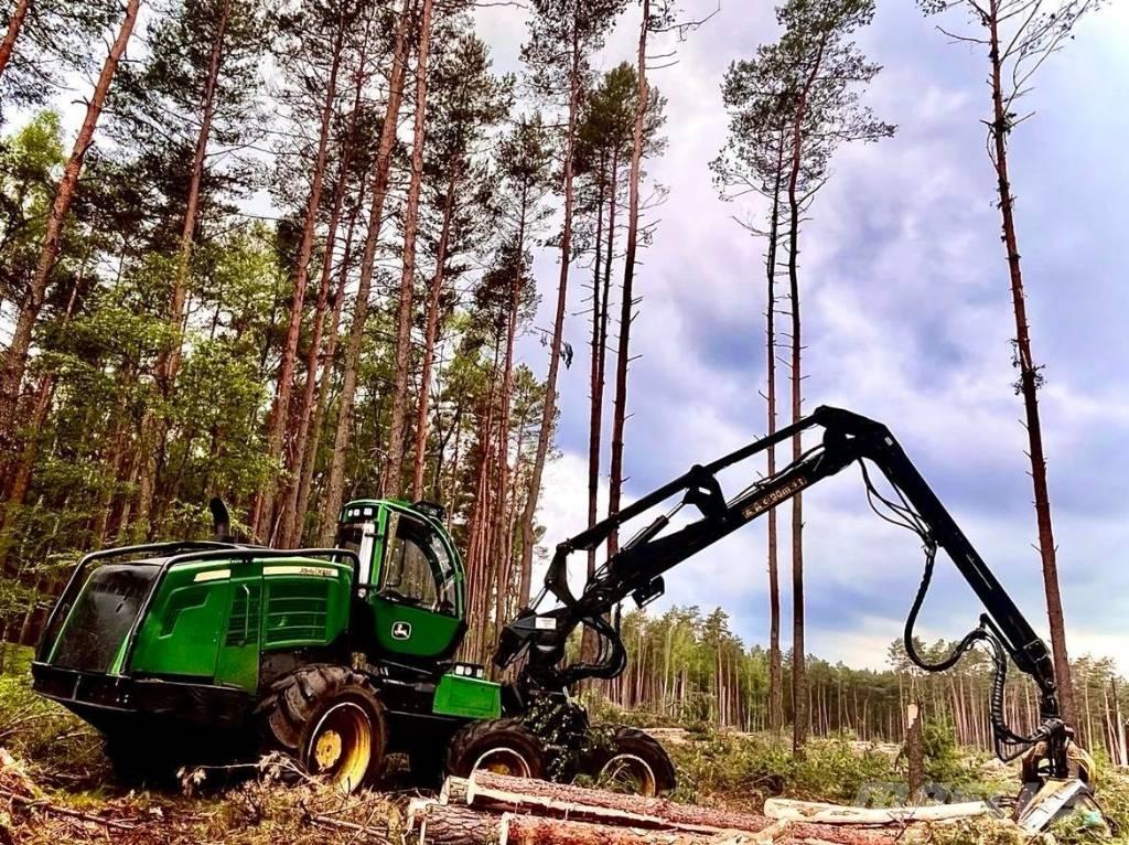 John Deere 1270 G ハーベスター