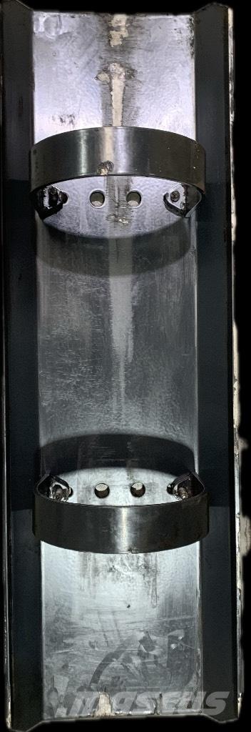 Ponsse Bison 油圧機