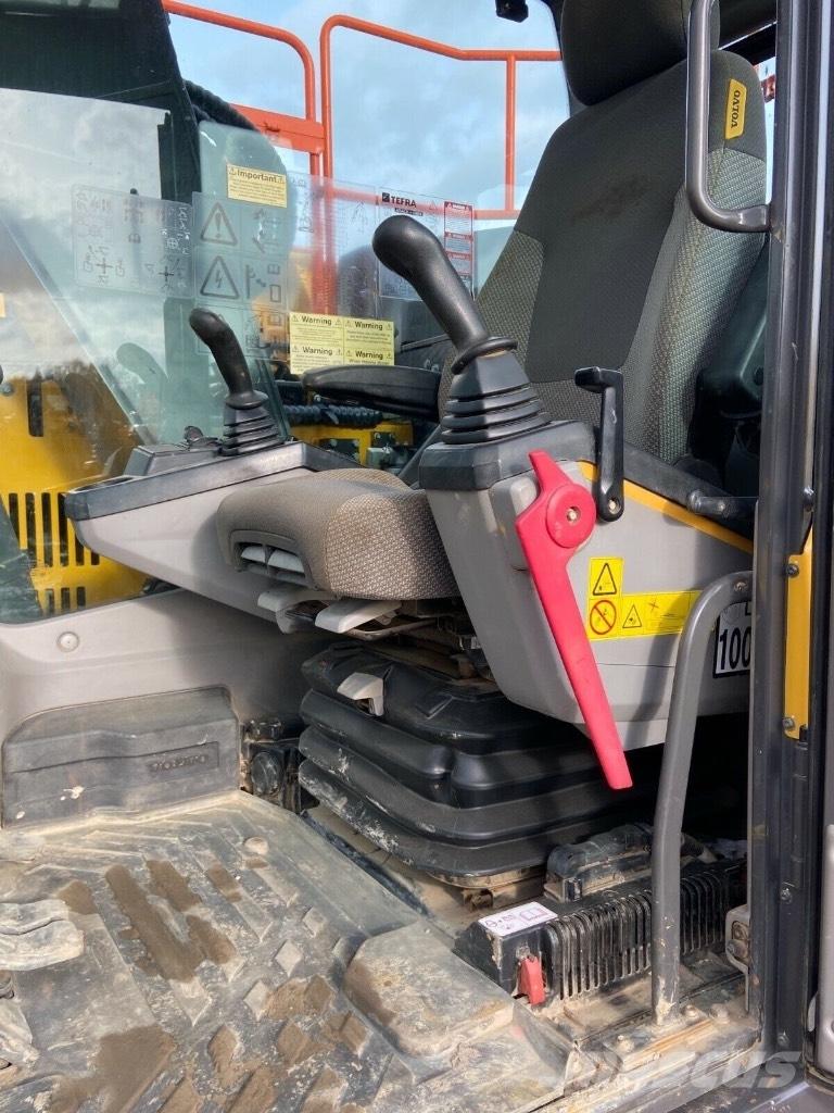 Volvo ECR 145 E 大型油圧ショベル12t以上（パワーショベル・ユンボ）