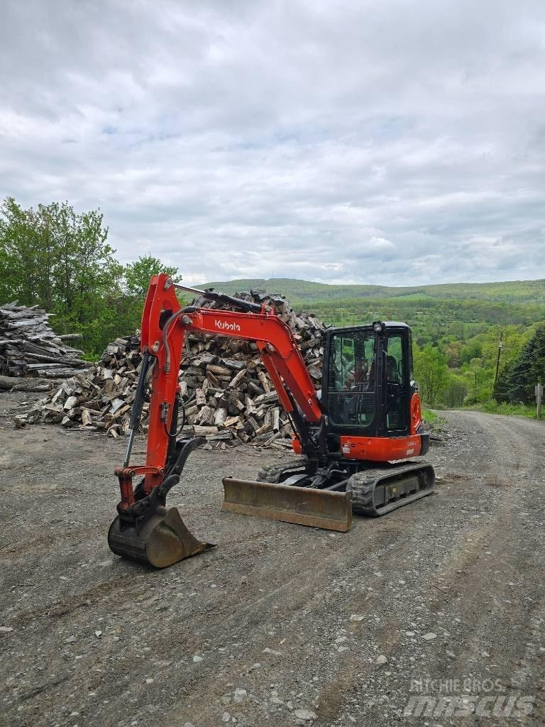 Kubota KX 040-4 ミニ油圧ショベル 7t以下（ミニユンボ・ミニディガー）