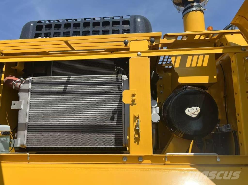 Komatsu PC 300 大型油圧ショベル12t以上（パワーショベル・ユンボ）