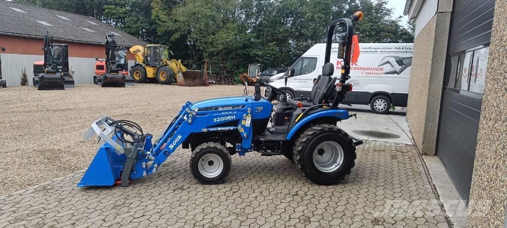  Sollis 26 HST コンパクトトラクター