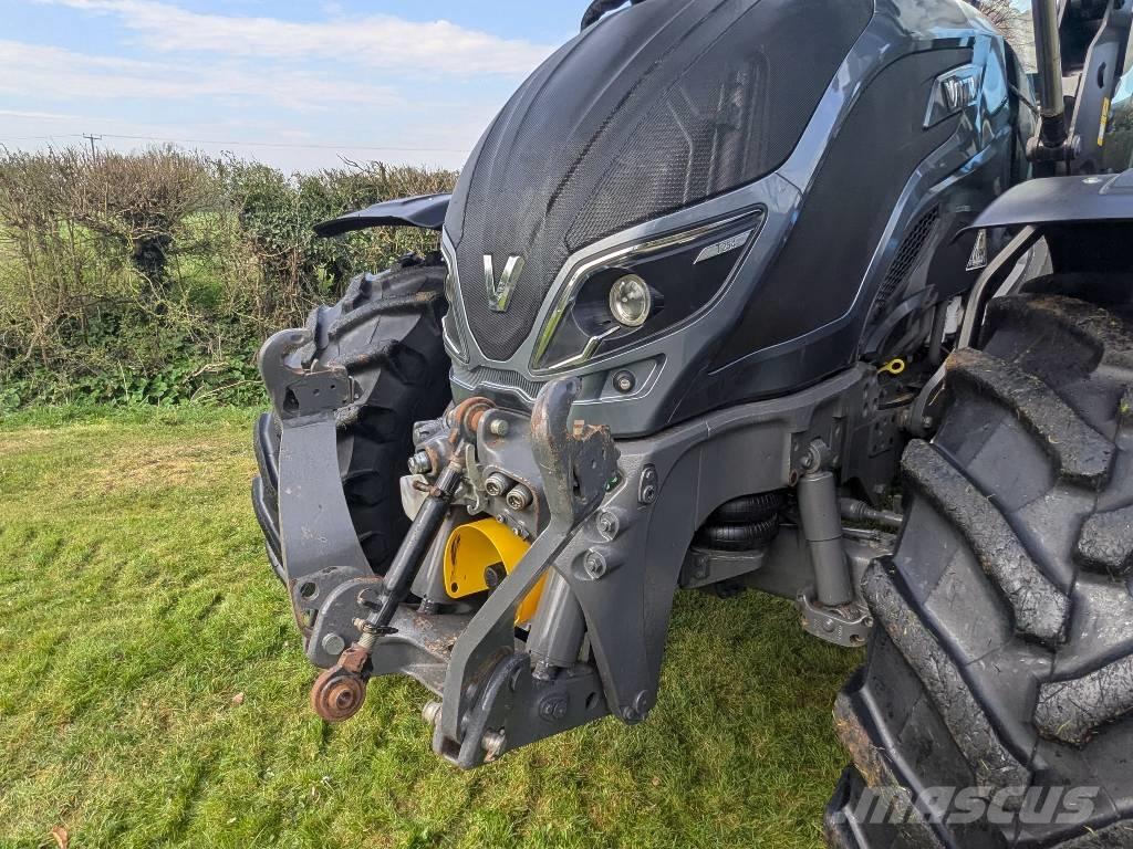 Valtra T 254 トラクター