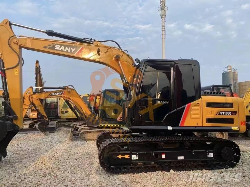 Sany SY 135 C 大型油圧ショベル12t以上（パワーショベル・ユンボ）