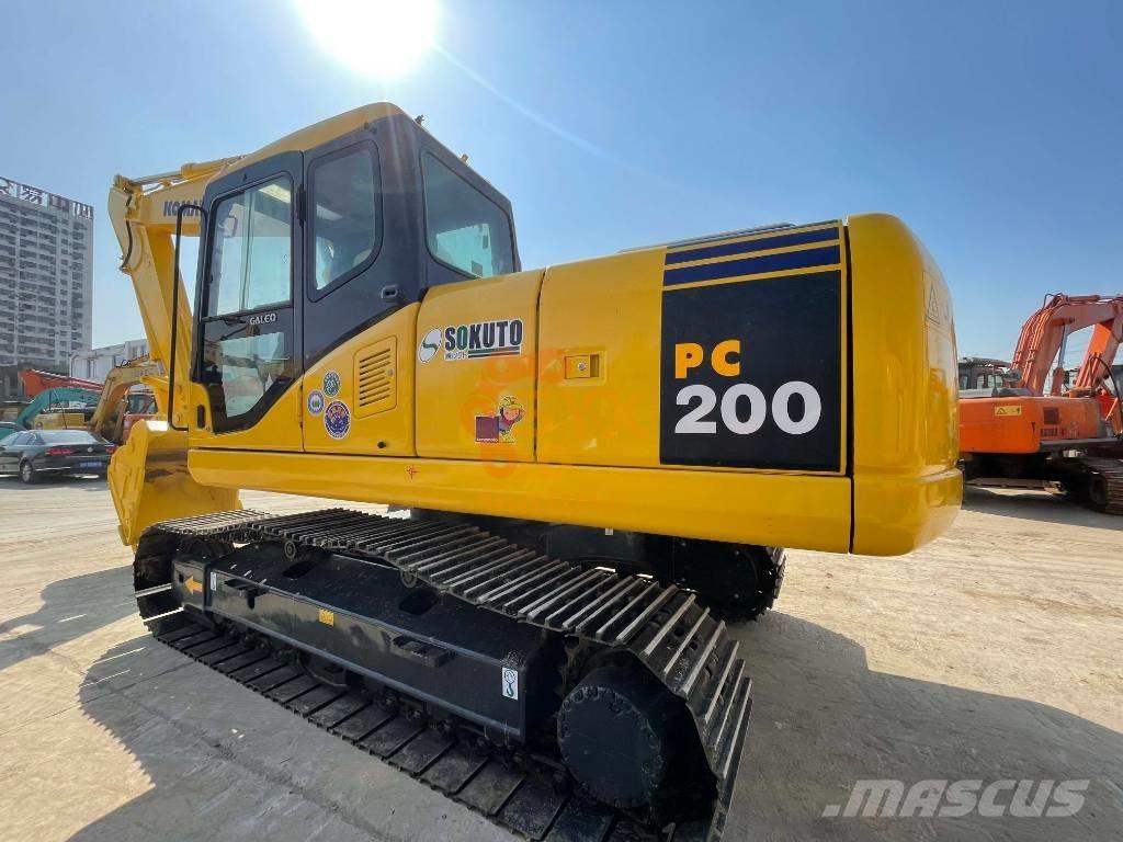 Komatsu PC 220 大型油圧ショベル12t以上（パワーショベル・ユンボ）