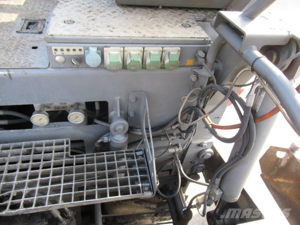 Vögele 1600-2 アスファルトフィニッシャ