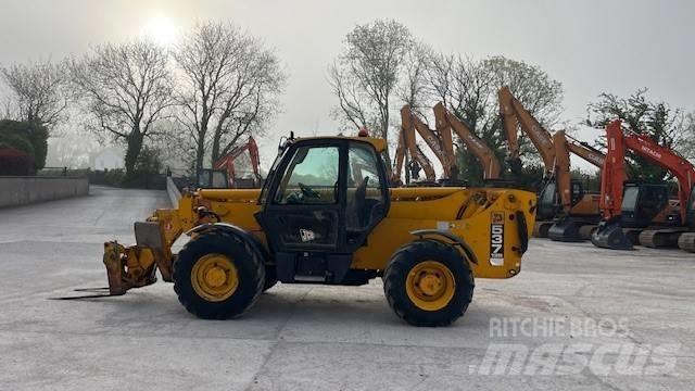JCB 537-135 テレスコーピックハンドラー