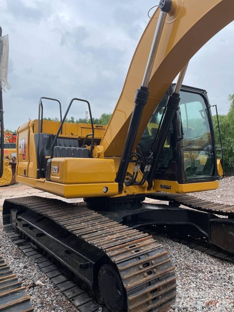 CAT CAT323GX 中型油圧ショベル 7ｔ-12ｔ（ユンボ・パワーショベル・バックホー）