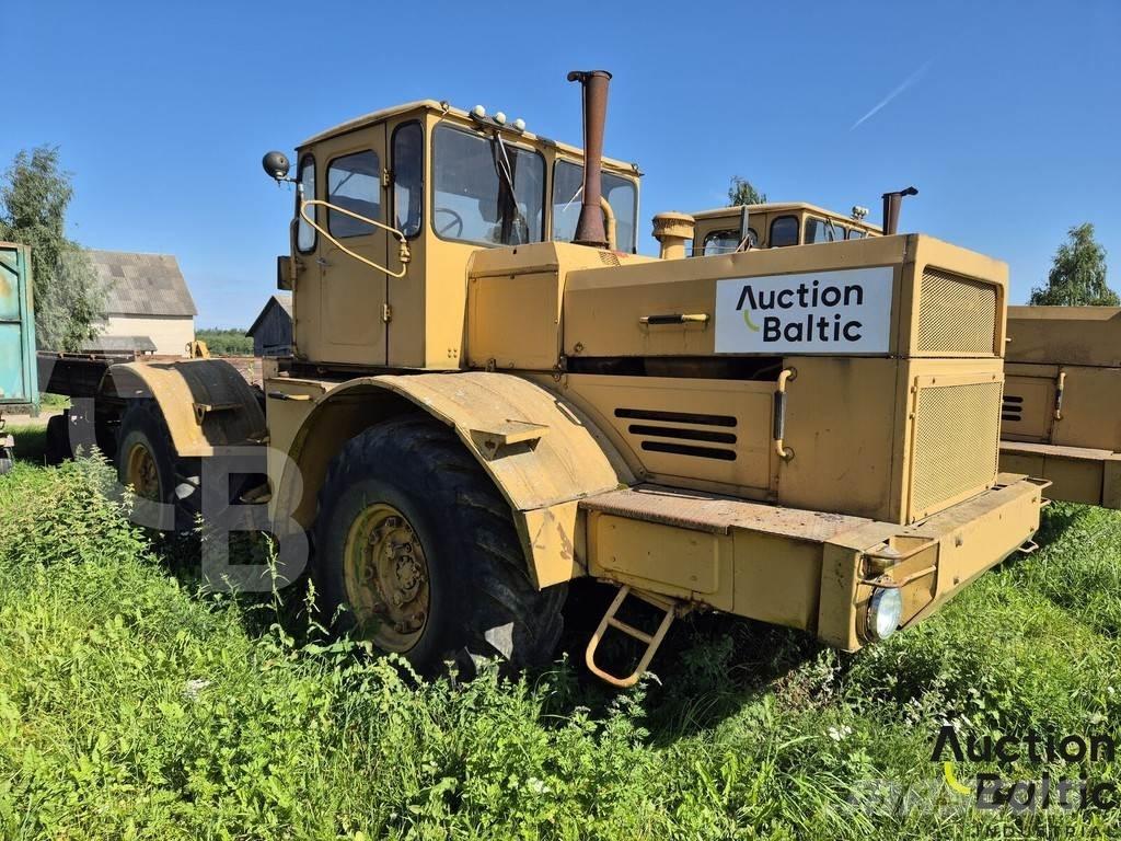 Kirovets K 701 トラクター