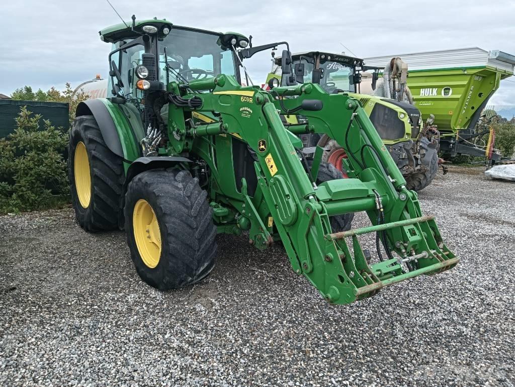 John Deere 5125 R トラクター