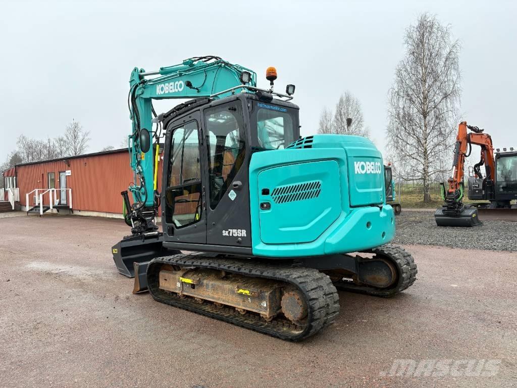 Kobelco SK75SR-7 中型油圧ショベル 7ｔ-12ｔ（ユンボ・パワーショベル・バックホー）