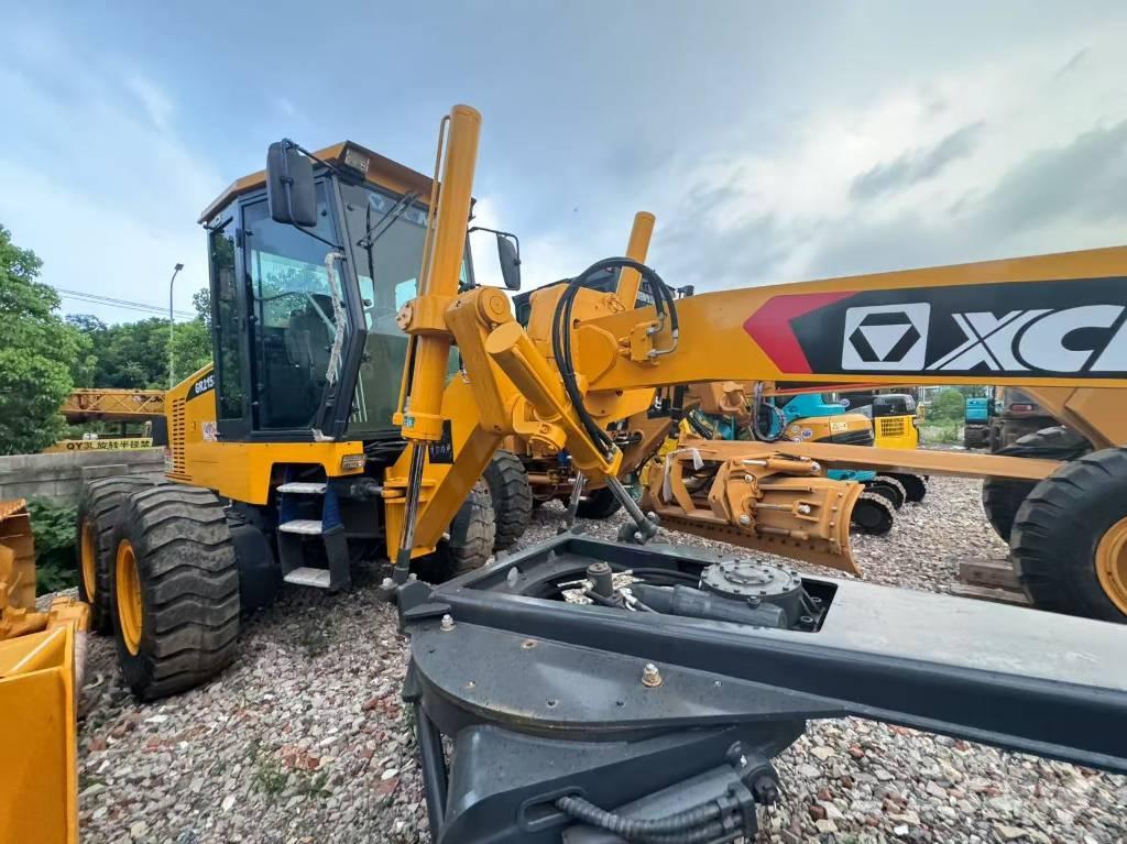 XCMG GR2153 モーターグレーダー